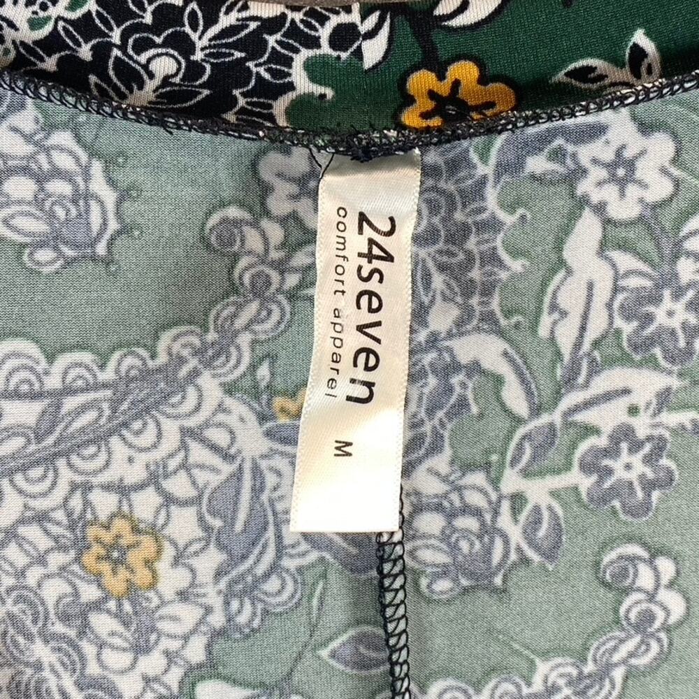 24SEVEN Comfort Apparel Women's Green Paisley-Print Scoop-Neck Long-Sleeve Dress - Picture 9 of 12